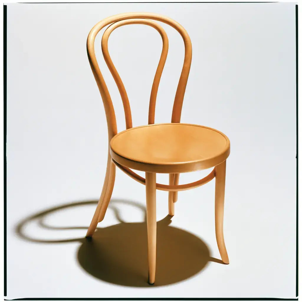 Silla con respaldo de doble arco y asiento redondo - marrón